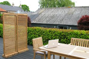 Contemporary Garden Screens 9