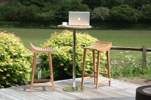 Garden-Bar-Table-3