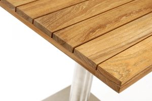 Square-Garden-Table-2