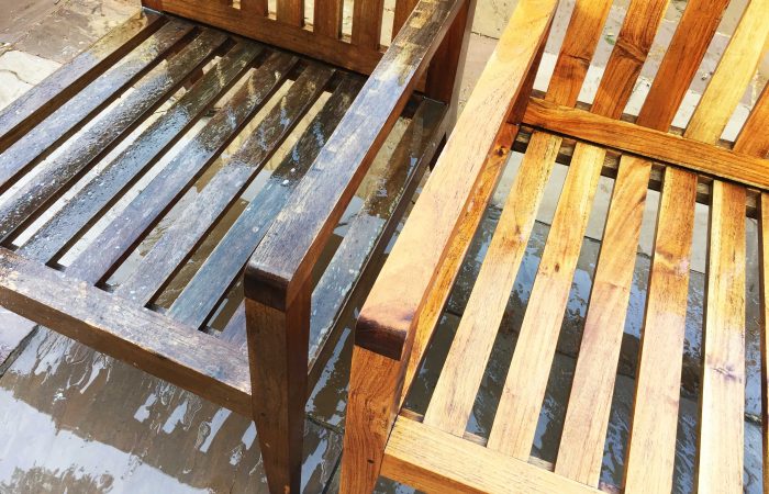 Cleaning-teak-garden-furniture